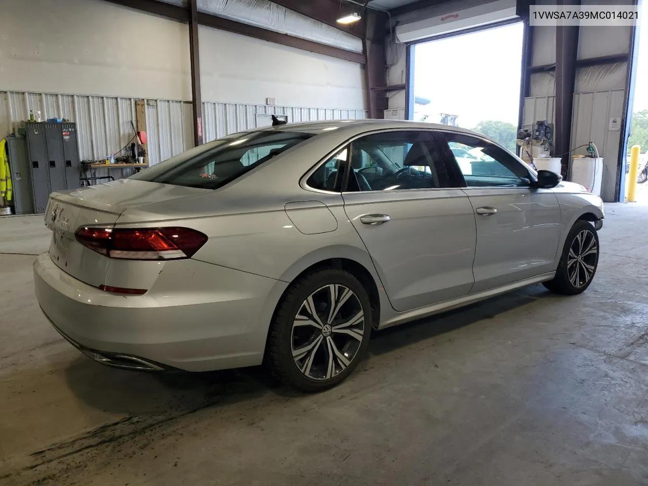 2021 Volkswagen Passat Se VIN: 1VWSA7A39MC014021 Lot: 71685784