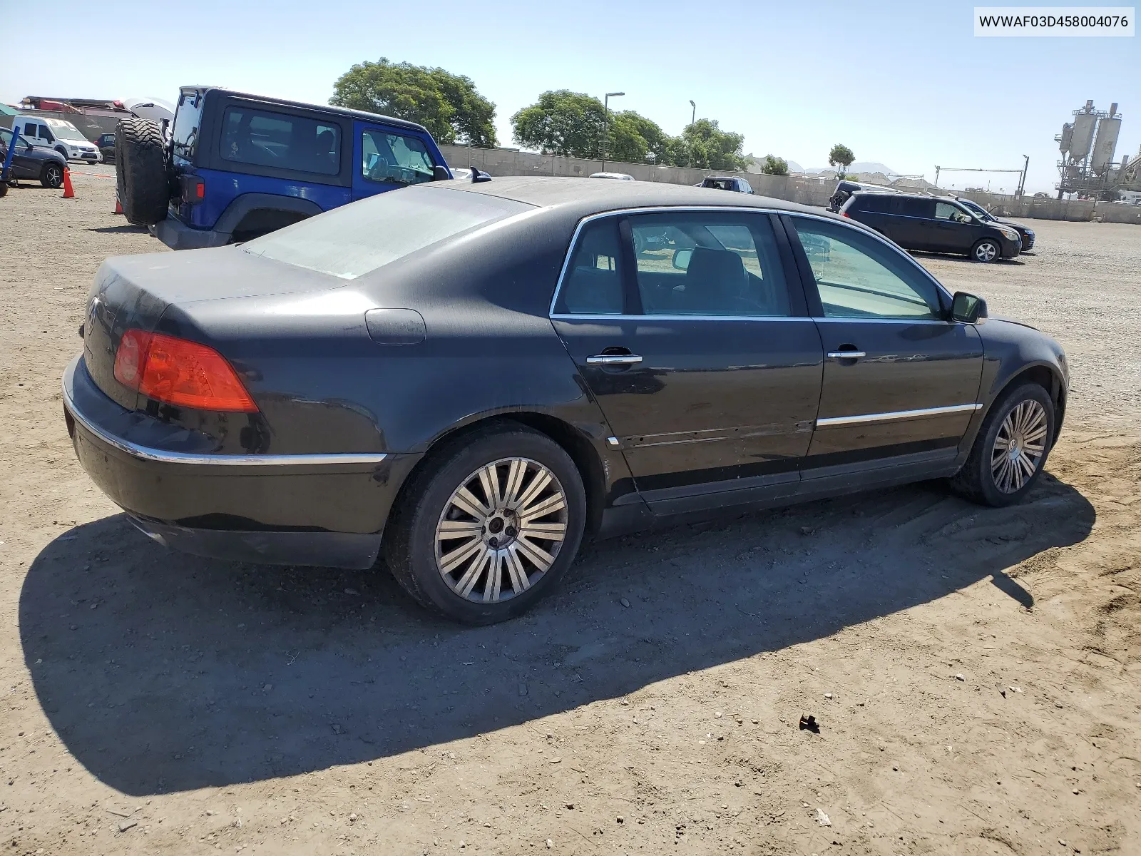 2005 Volkswagen Phaeton 4.2 VIN: WVWAF03D458004076 Lot: 66794644