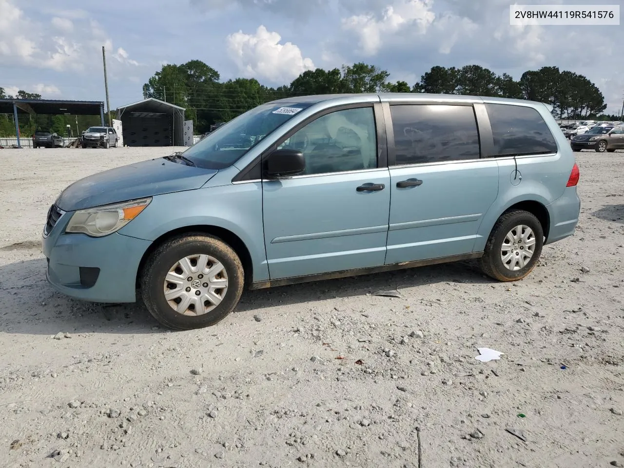 2009 Volkswagen Routan S VIN: 2V8HW44119R541576 Lot: 52958694