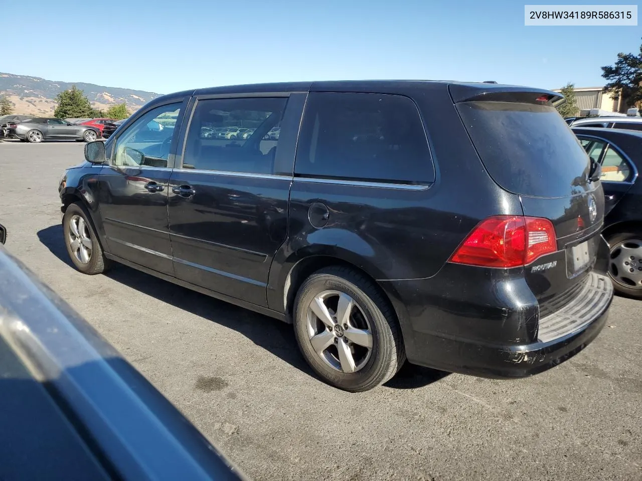 2009 Volkswagen Routan Se VIN: 2V8HW34189R586315 Lot: 71604734