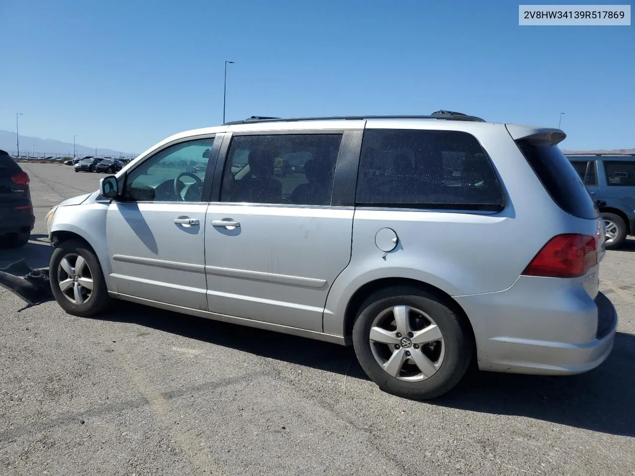 2009 Volkswagen Routan Se VIN: 2V8HW34139R517869 Lot: 72817274