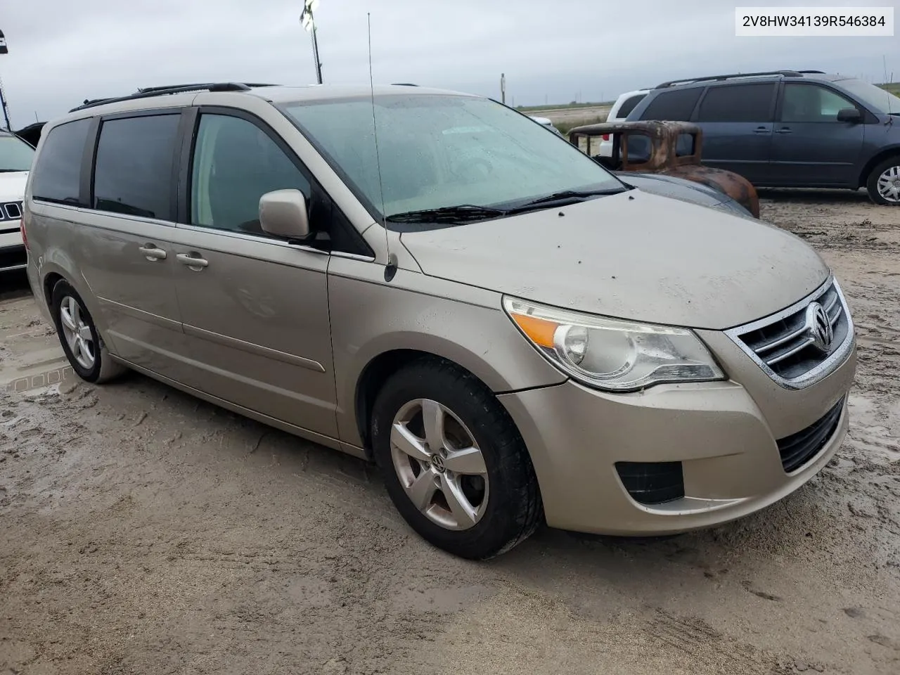 2009 Volkswagen Routan Se VIN: 2V8HW34139R546384 Lot: 73936444