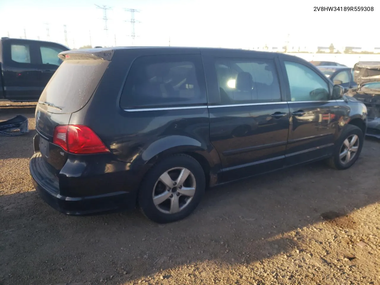 2009 Volkswagen Routan Se VIN: 2V8HW34189R559308 Lot: 73958434