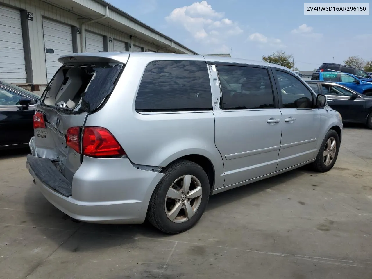 2V4RW3D16AR296150 2010 Volkswagen Routan Se