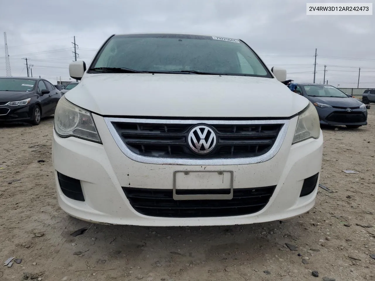 2010 Volkswagen Routan Se VIN: 2V4RW3D12AR242473 Lot: 79225644