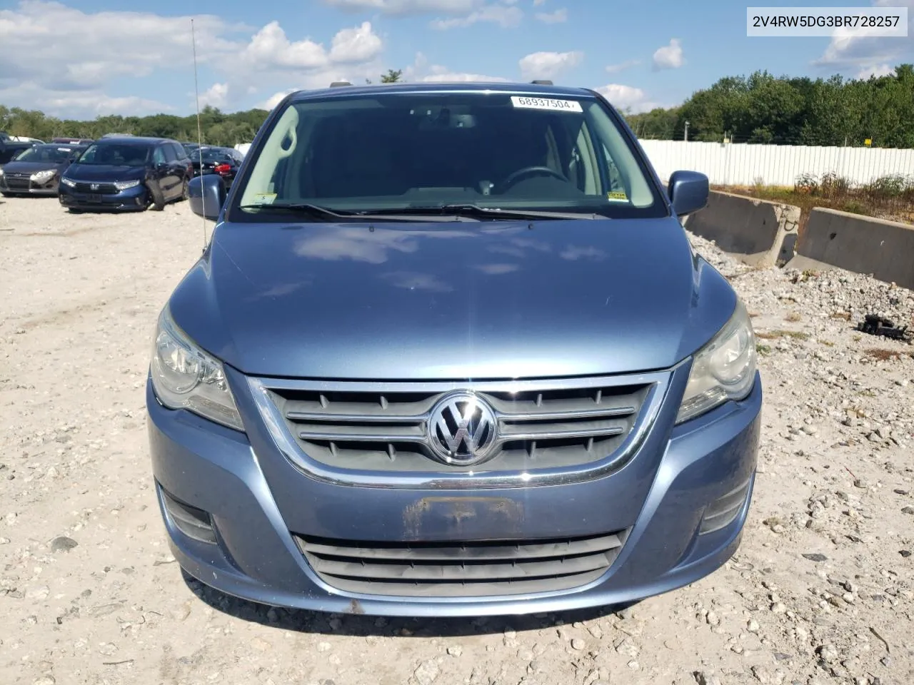 2011 Volkswagen Routan Sel VIN: 2V4RW5DG3BR728257 Lot: 68937504