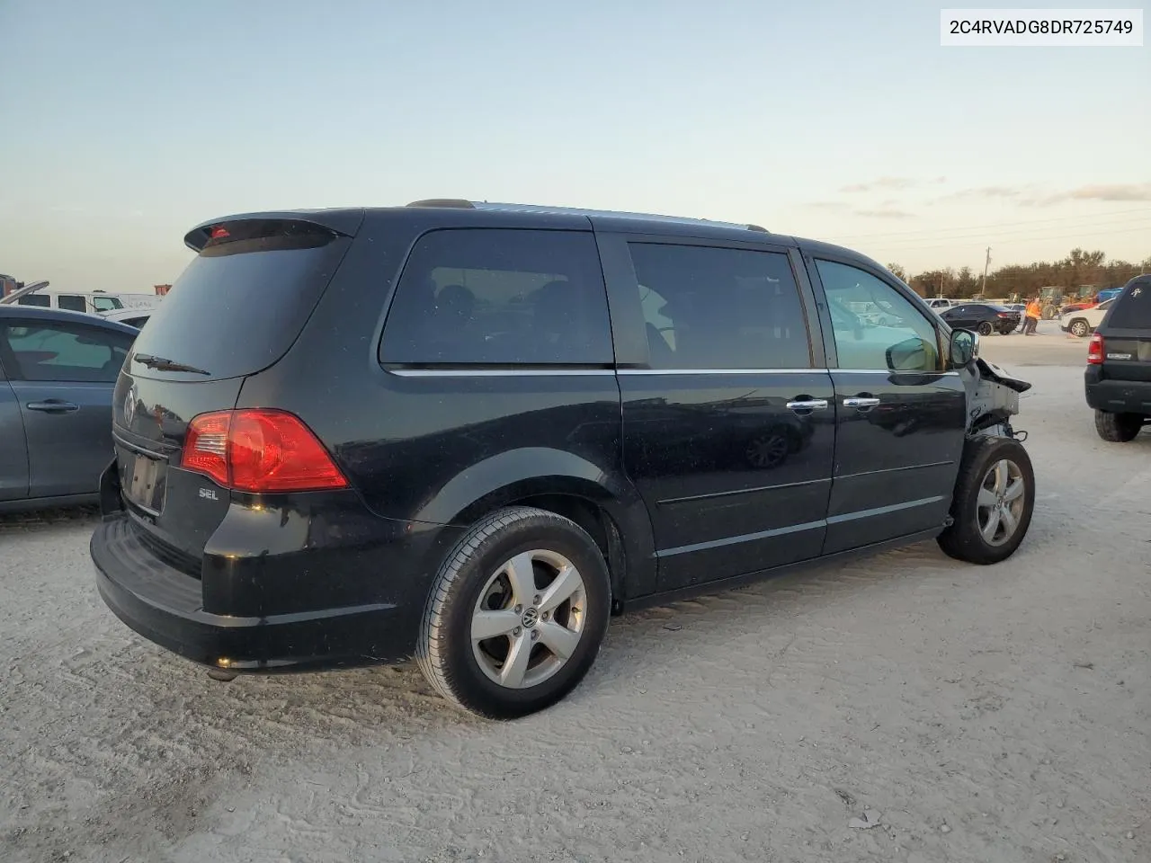 2013 Volkswagen Routan Sel Premium VIN: 2C4RVADG8DR725749 Lot: 77624324