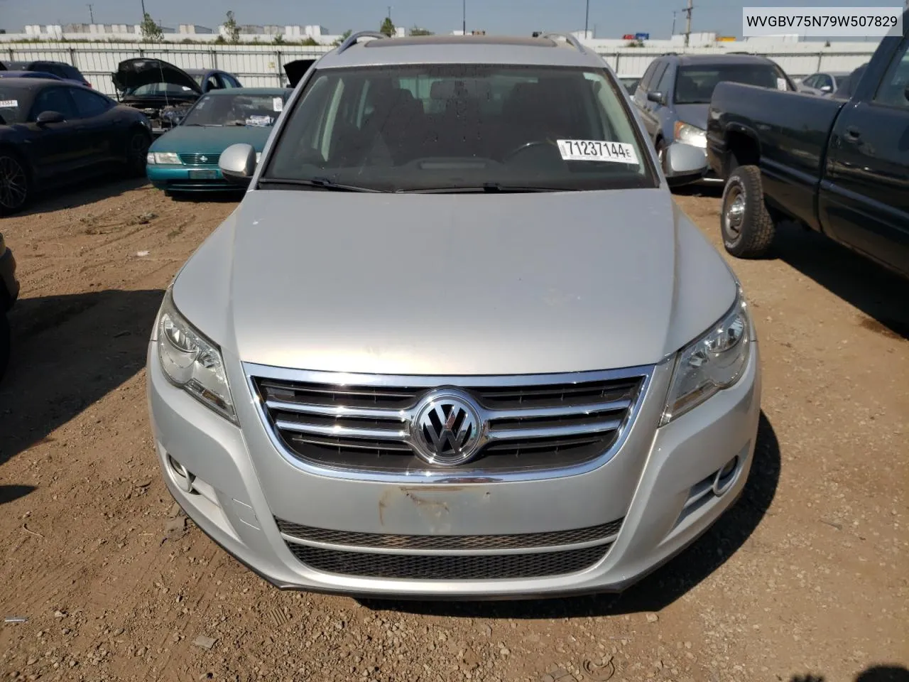 2009 Volkswagen Tiguan Se VIN: WVGBV75N79W507829 Lot: 71237144