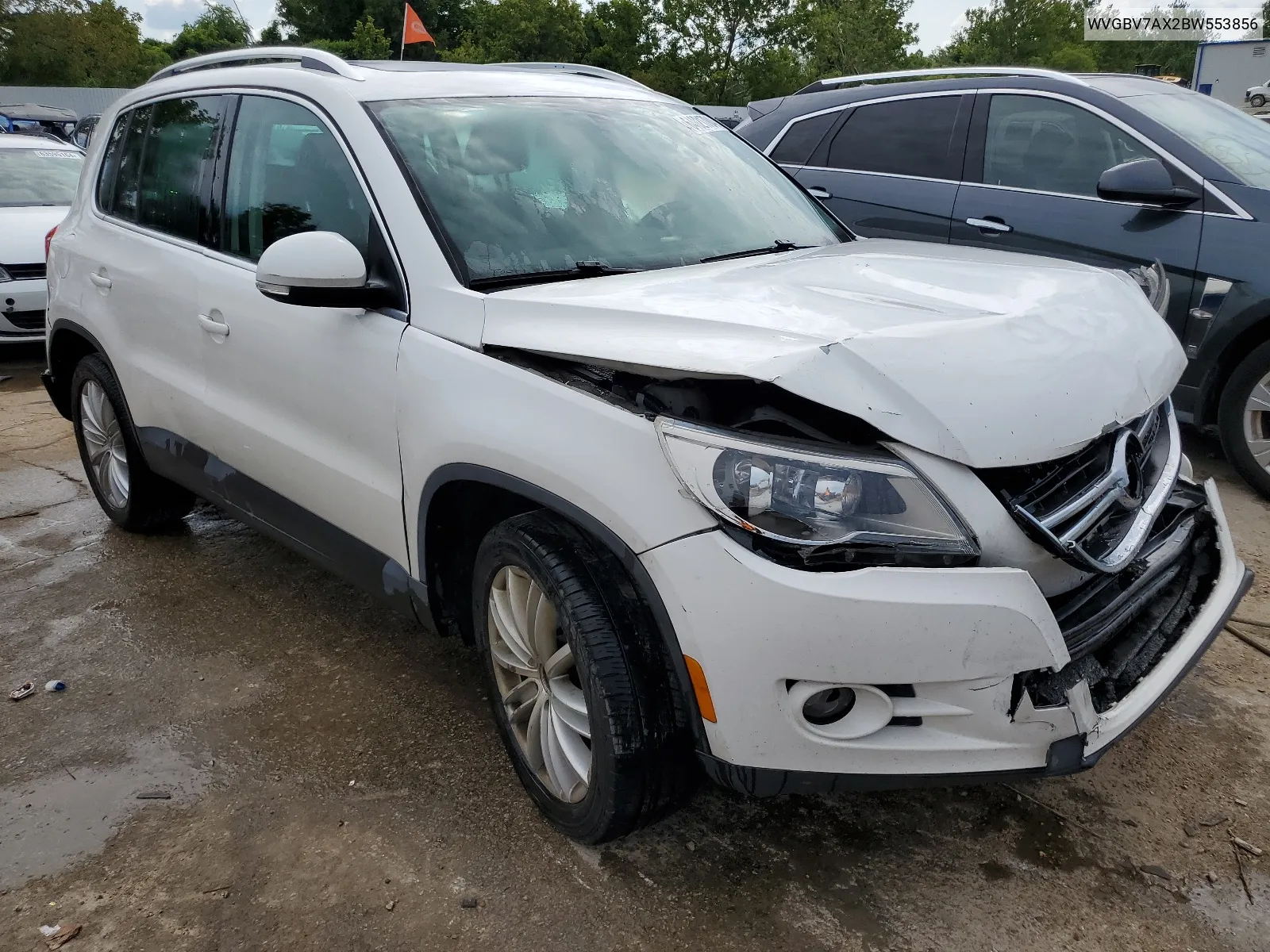 WVGBV7AX2BW553856 2011 Volkswagen Tiguan S