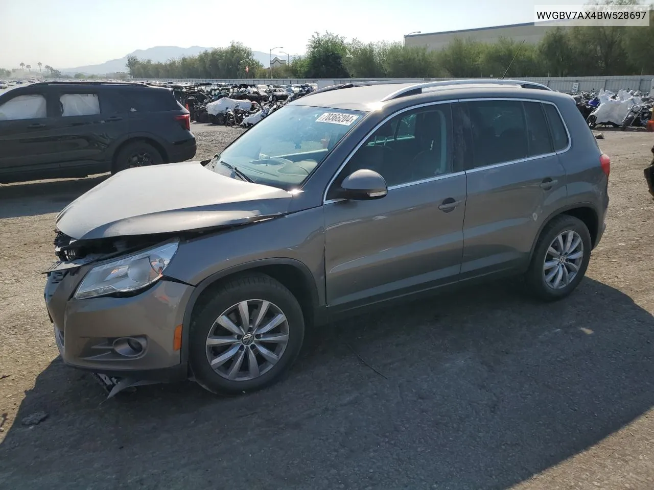 2011 Volkswagen Tiguan S VIN: WVGBV7AX4BW528697 Lot: 70366204