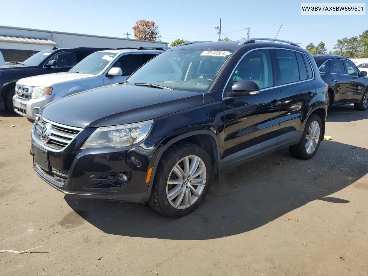 2011 Volkswagen Tiguan S VIN: WVGBV7AX6BW559501 Lot: 70538084