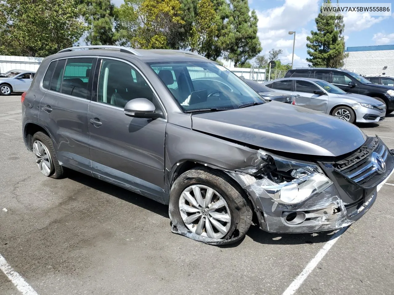 2011 Volkswagen Tiguan S VIN: WVGAV7AX5BW555886 Lot: 71585314