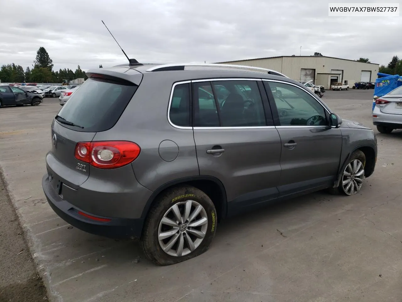 WVGBV7AX7BW527737 2011 Volkswagen Tiguan S