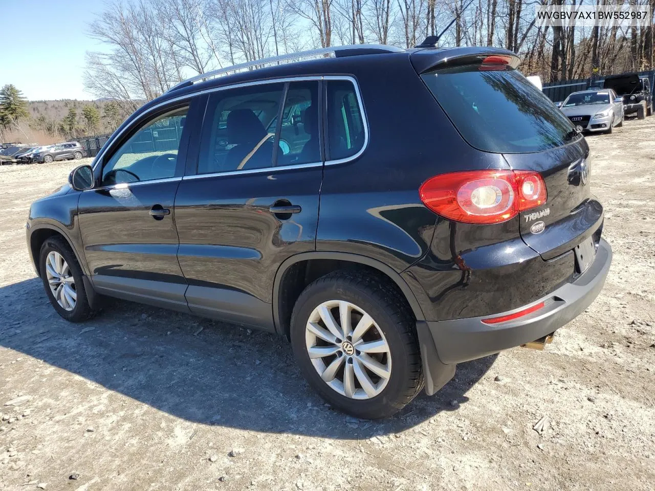 2011 Volkswagen Tiguan S VIN: WVGBV7AX1BW552987 Lot: 73642264