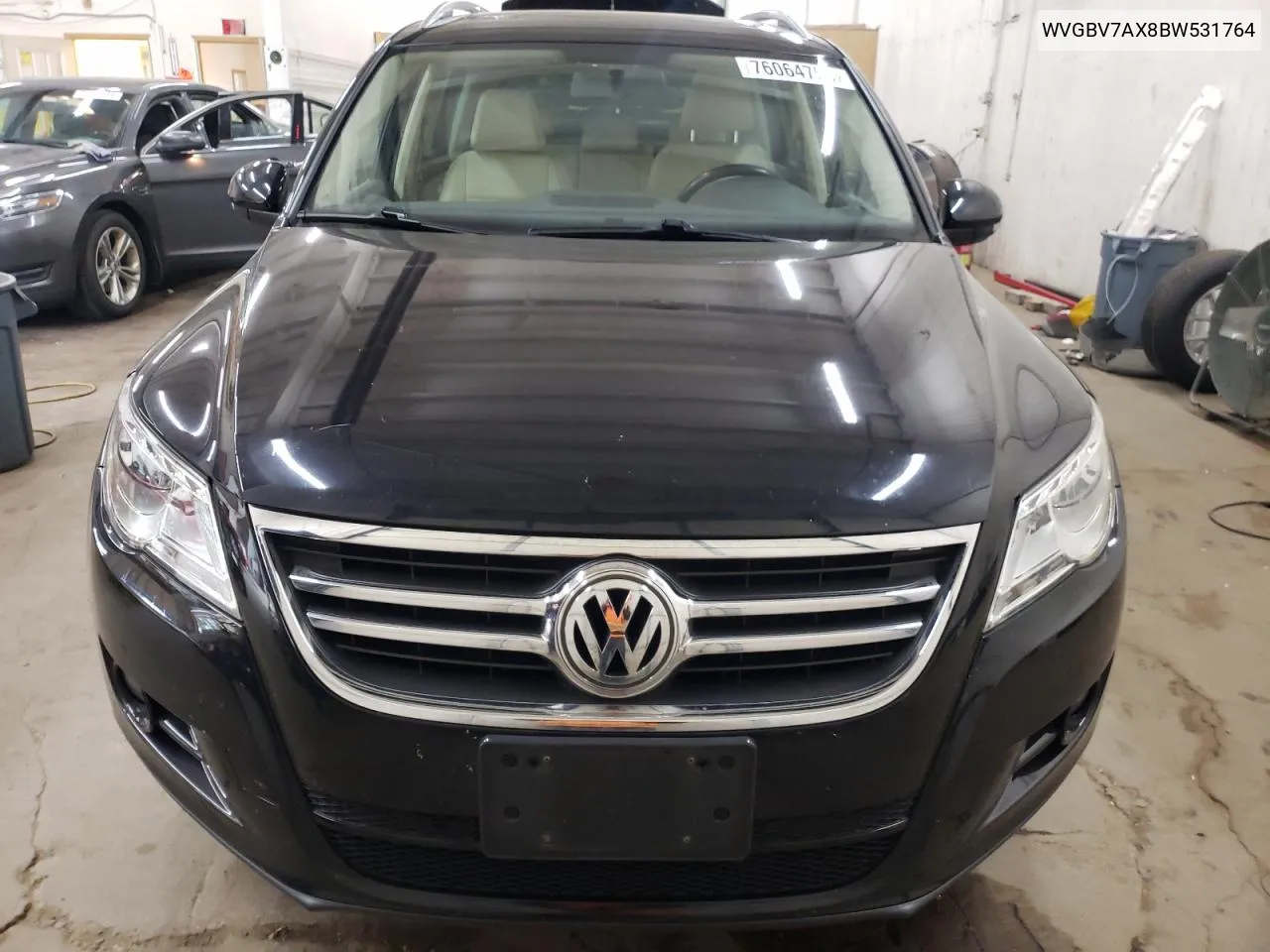 2011 Volkswagen Tiguan S VIN: WVGBV7AX8BW531764 Lot: 76064754