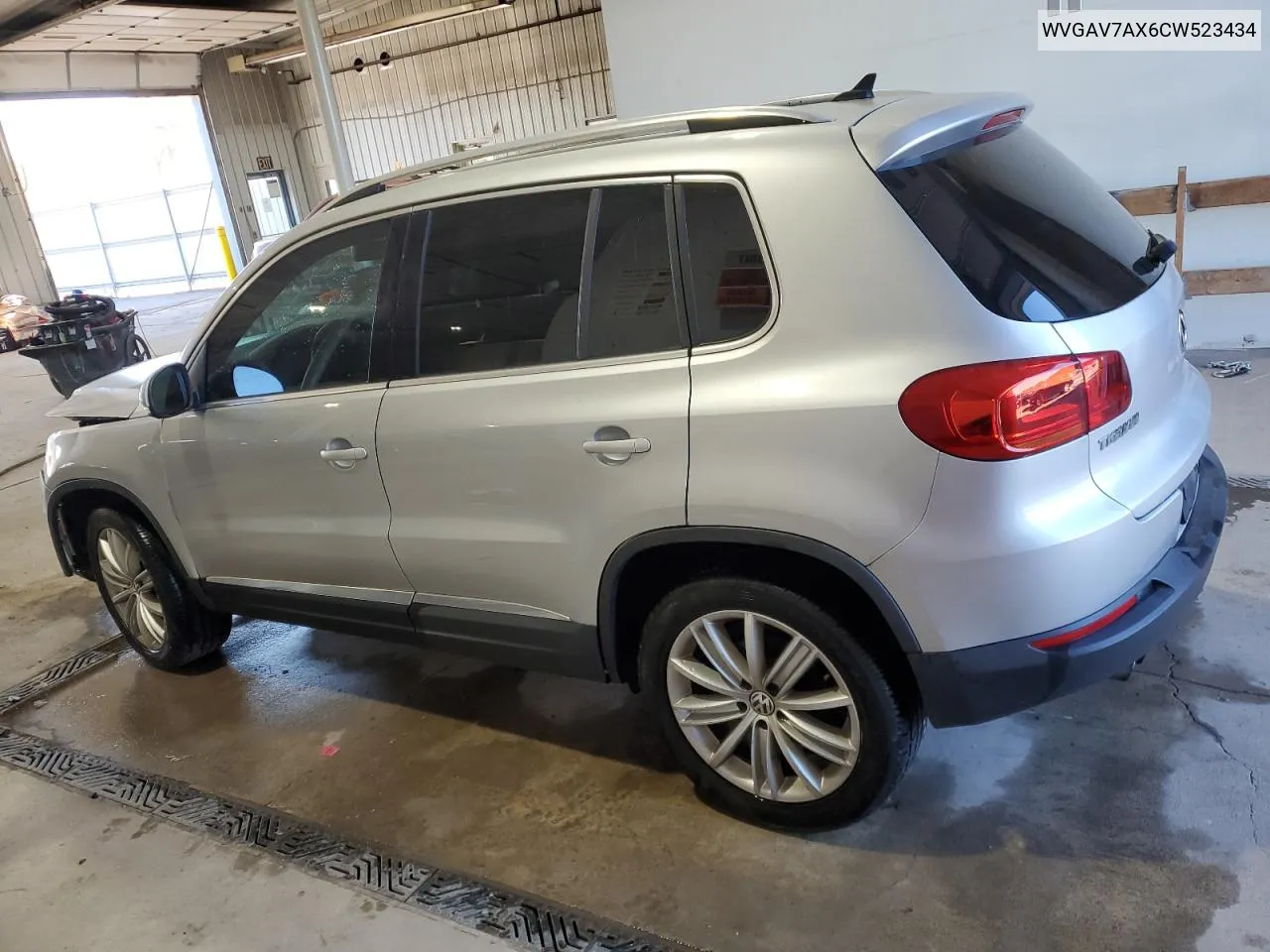 2012 Volkswagen Tiguan S VIN: WVGAV7AX6CW523434 Lot: 73938354