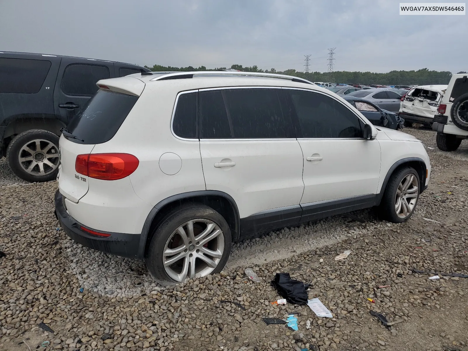 WVGAV7AX5DW546463 2013 Volkswagen Tiguan S