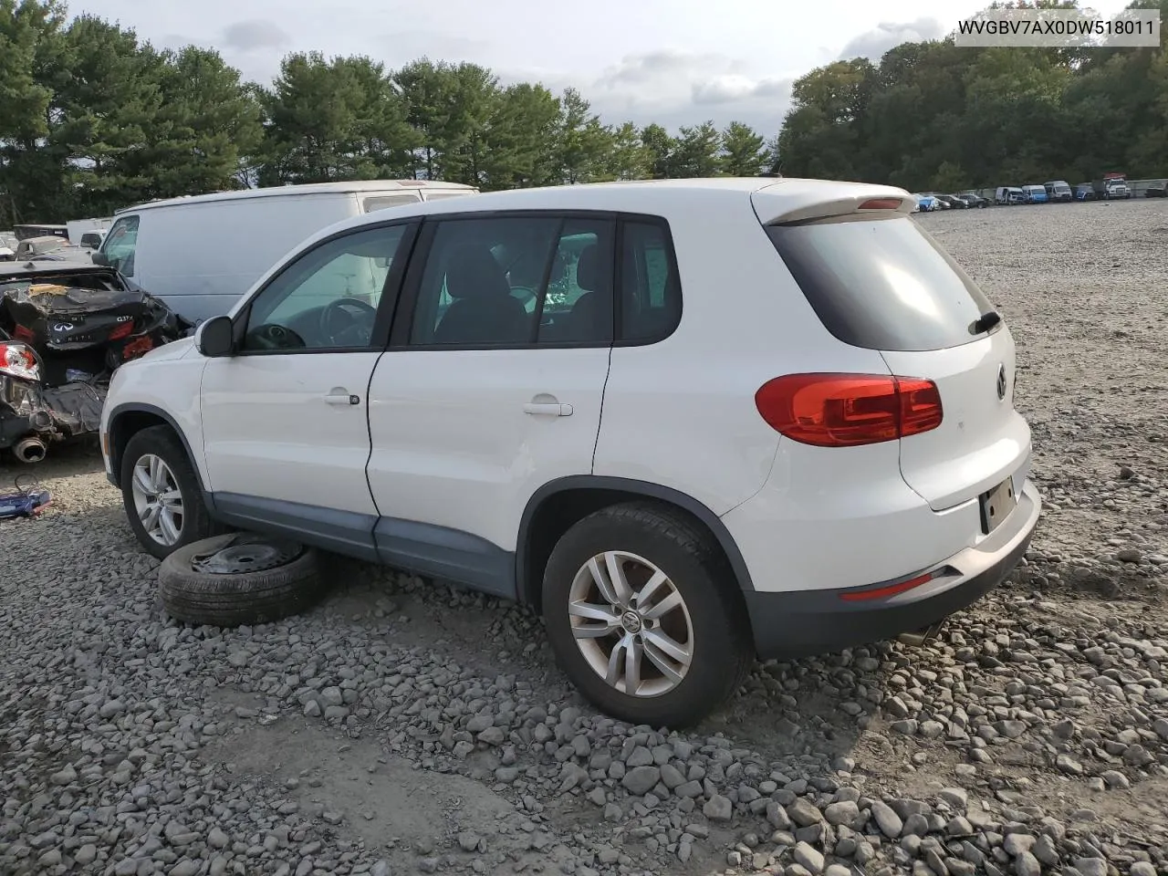 WVGBV7AX0DW518011 2013 Volkswagen Tiguan S