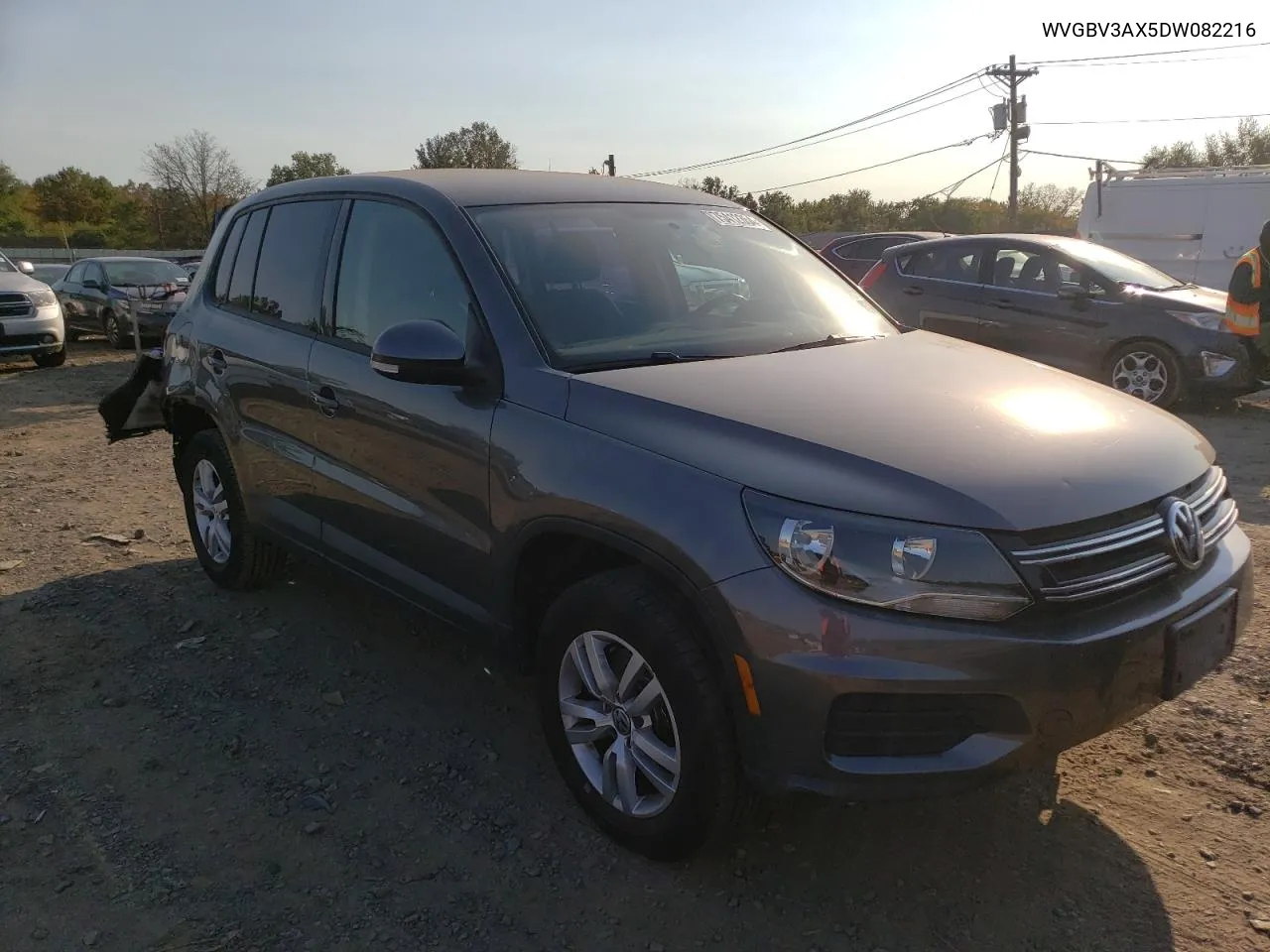 2013 Volkswagen Tiguan S VIN: WVGBV3AX5DW082216 Lot: 75412354