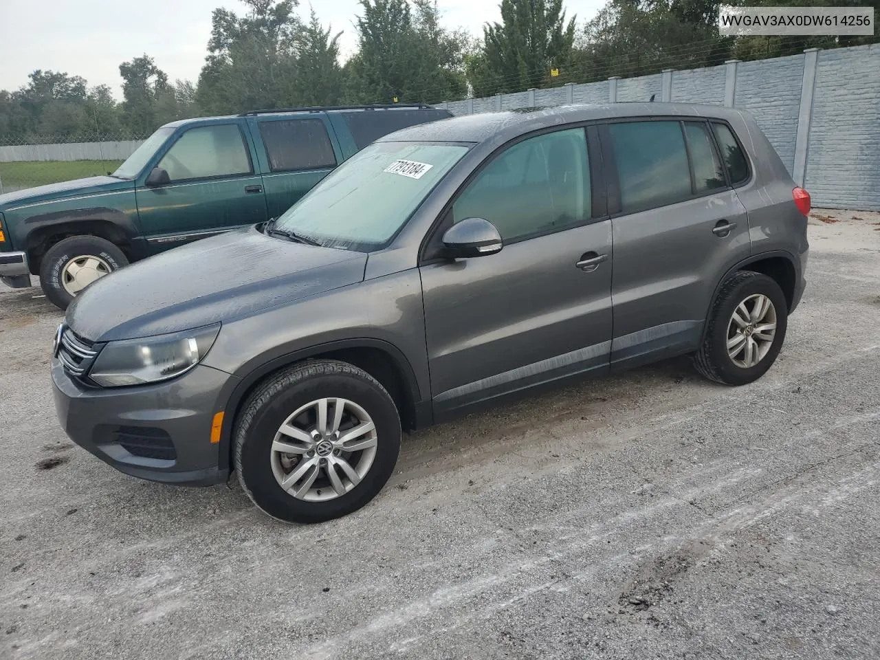 2013 Volkswagen Tiguan S VIN: WVGAV3AX0DW614256 Lot: 77913184