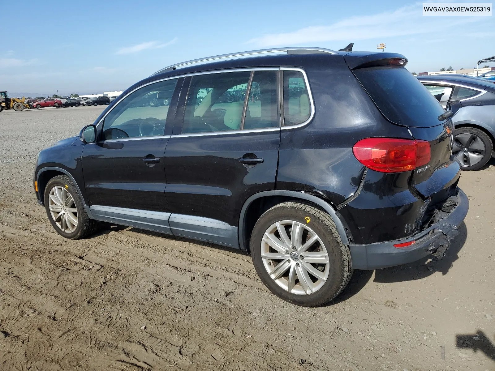 WVGAV3AX0EW525319 2014 Volkswagen Tiguan S