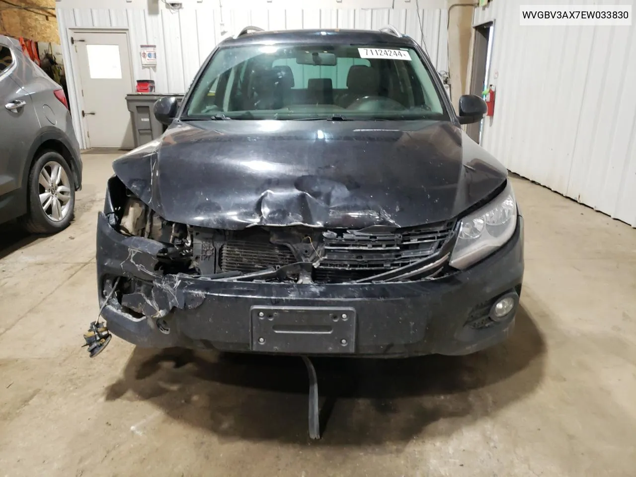 WVGBV3AX7EW033830 2014 Volkswagen Tiguan S