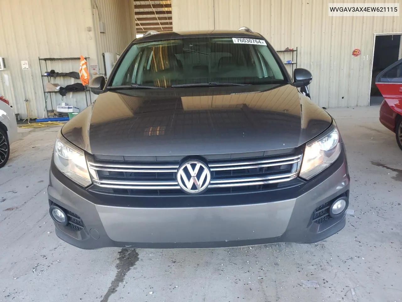 2014 Volkswagen Tiguan S VIN: WVGAV3AX4EW621115 Lot: 76030764