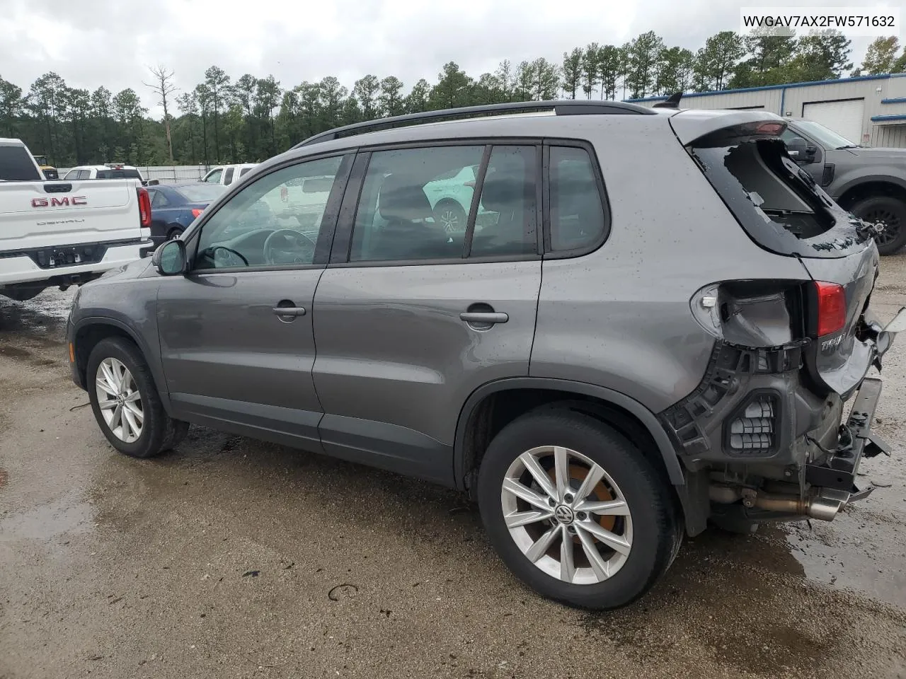 WVGAV7AX2FW571632 2015 Volkswagen Tiguan S