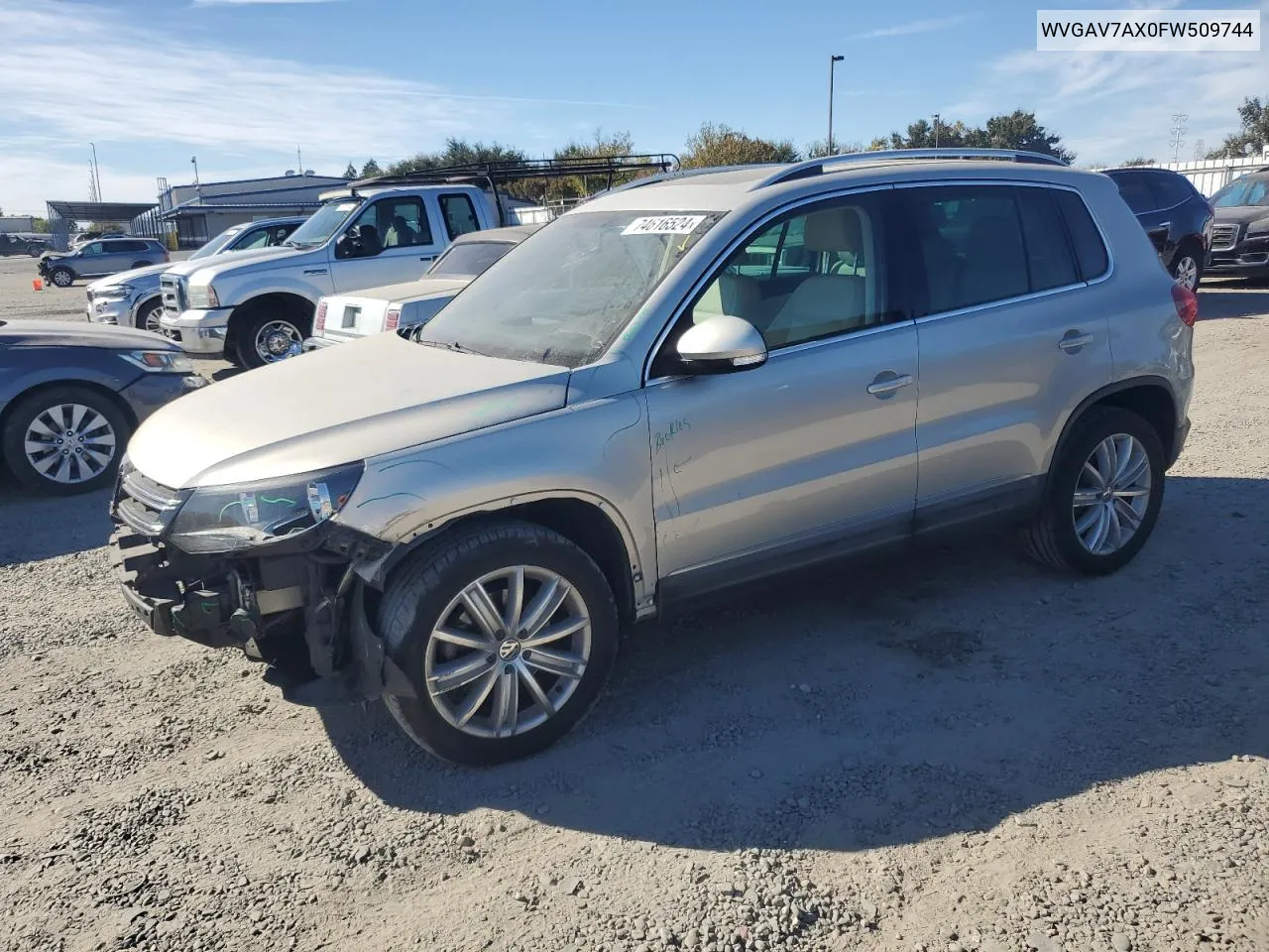 2015 Volkswagen Tiguan S VIN: WVGAV7AX0FW509744 Lot: 74616524