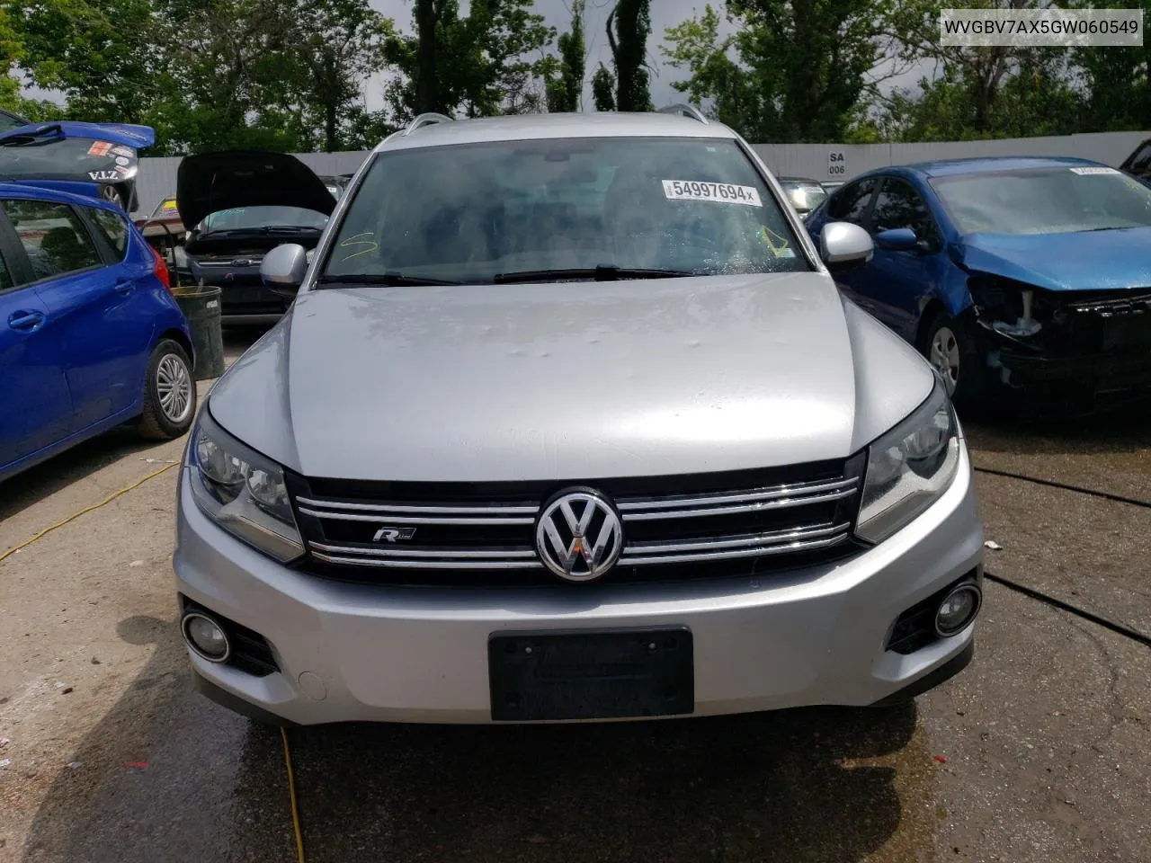 WVGBV7AX5GW060549 2016 Volkswagen Tiguan S