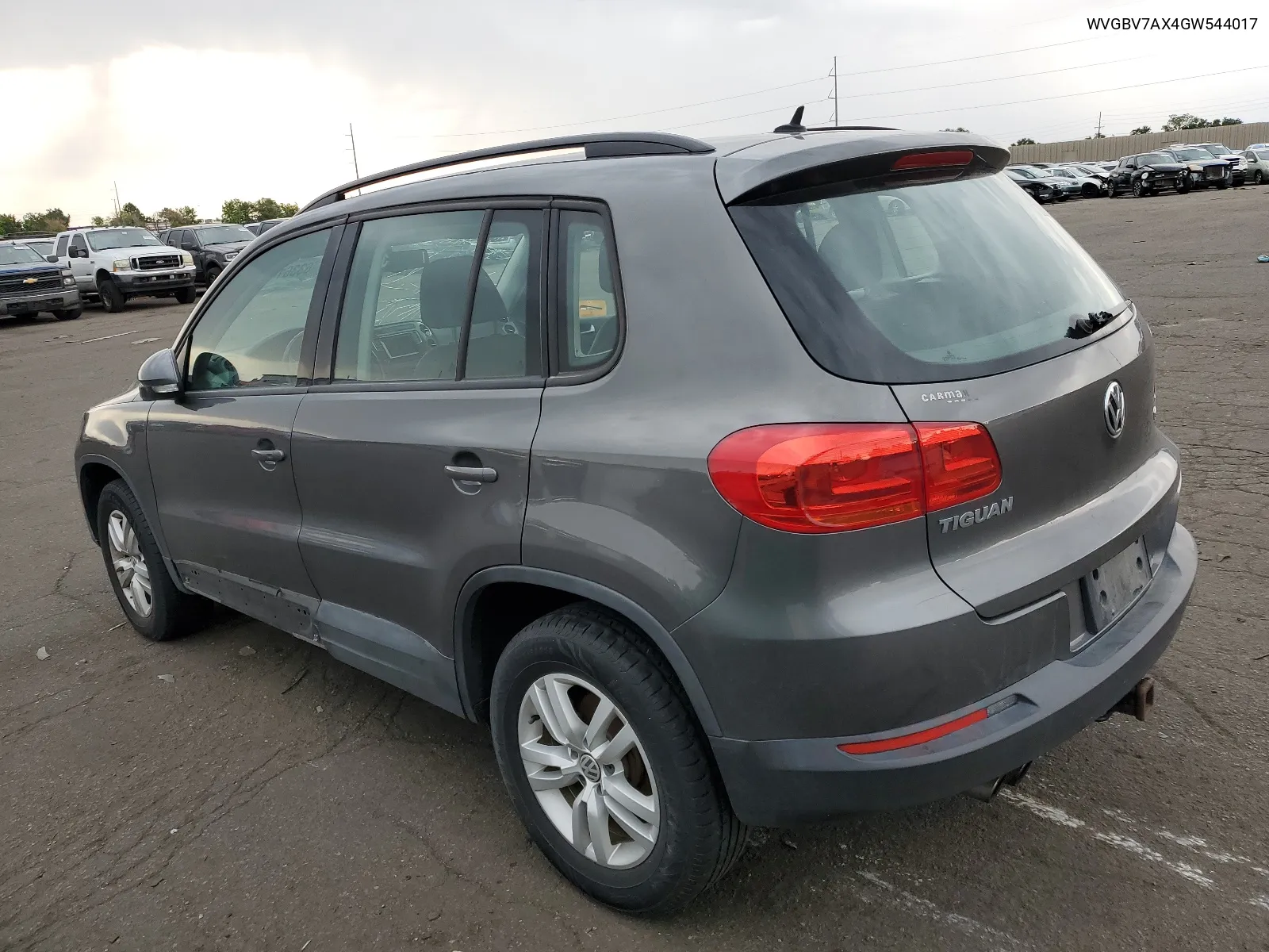 WVGBV7AX4GW544017 2016 Volkswagen Tiguan S