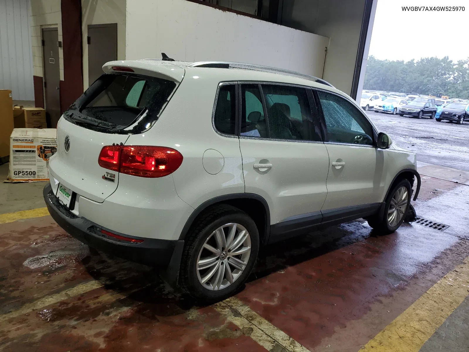 WVGBV7AX4GW525970 2016 Volkswagen Tiguan S