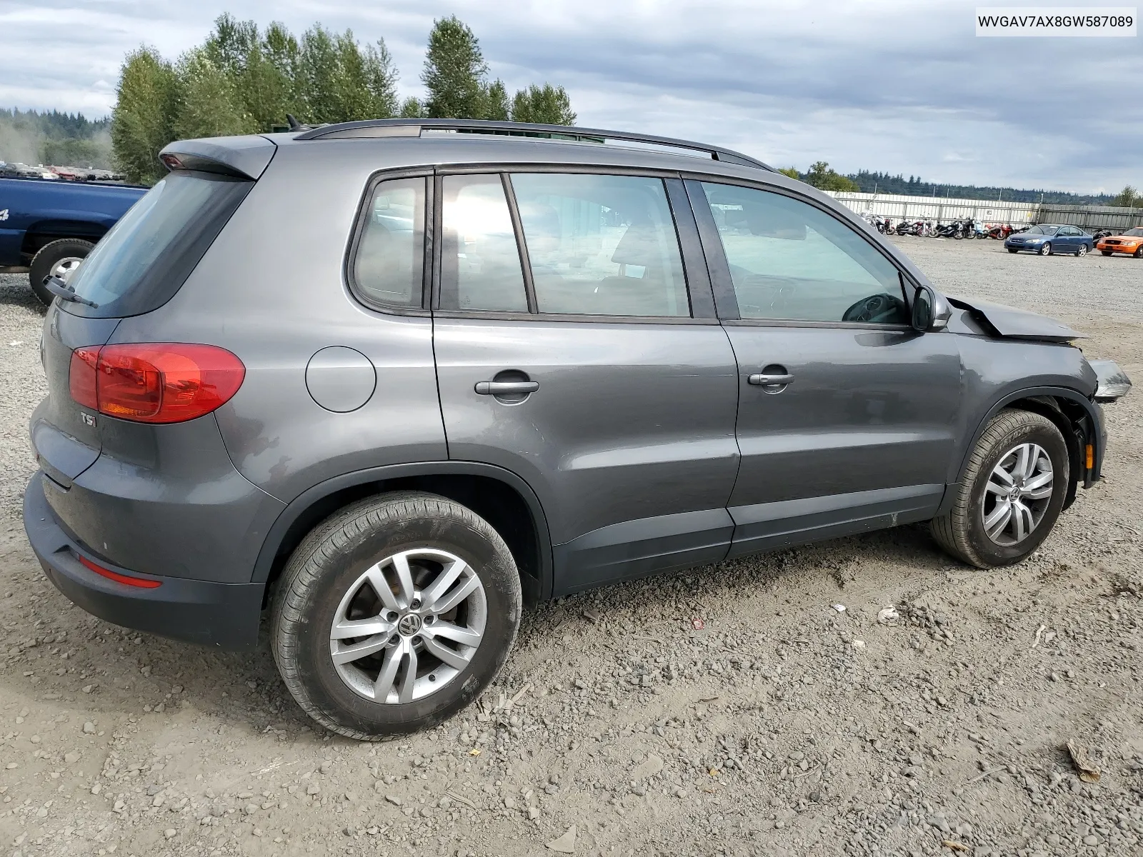 WVGAV7AX8GW587089 2016 Volkswagen Tiguan S