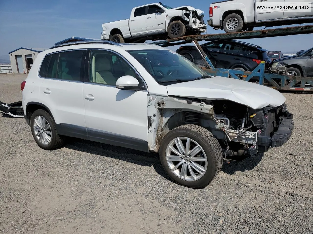 WVGBV7AX4GW501913 2016 Volkswagen Tiguan S