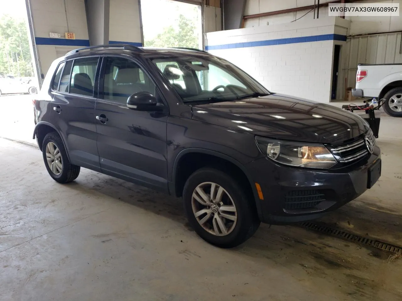 2016 Volkswagen Tiguan S VIN: WVGBV7AX3GW608967 Lot: 69957444