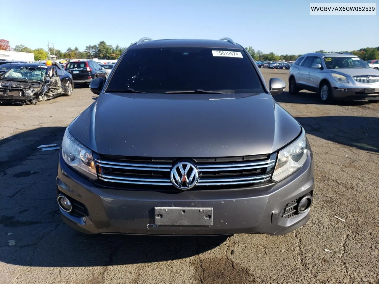 WVGBV7AX6GW052539 2016 Volkswagen Tiguan S