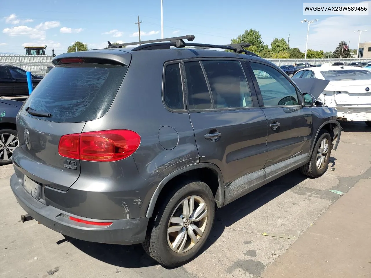 WVGBV7AX2GW589456 2016 Volkswagen Tiguan S