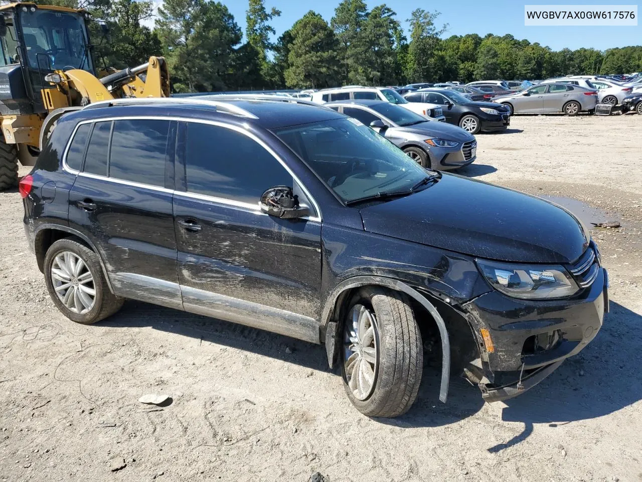 2016 Volkswagen Tiguan S VIN: WVGBV7AX0GW617576 Lot: 70381424