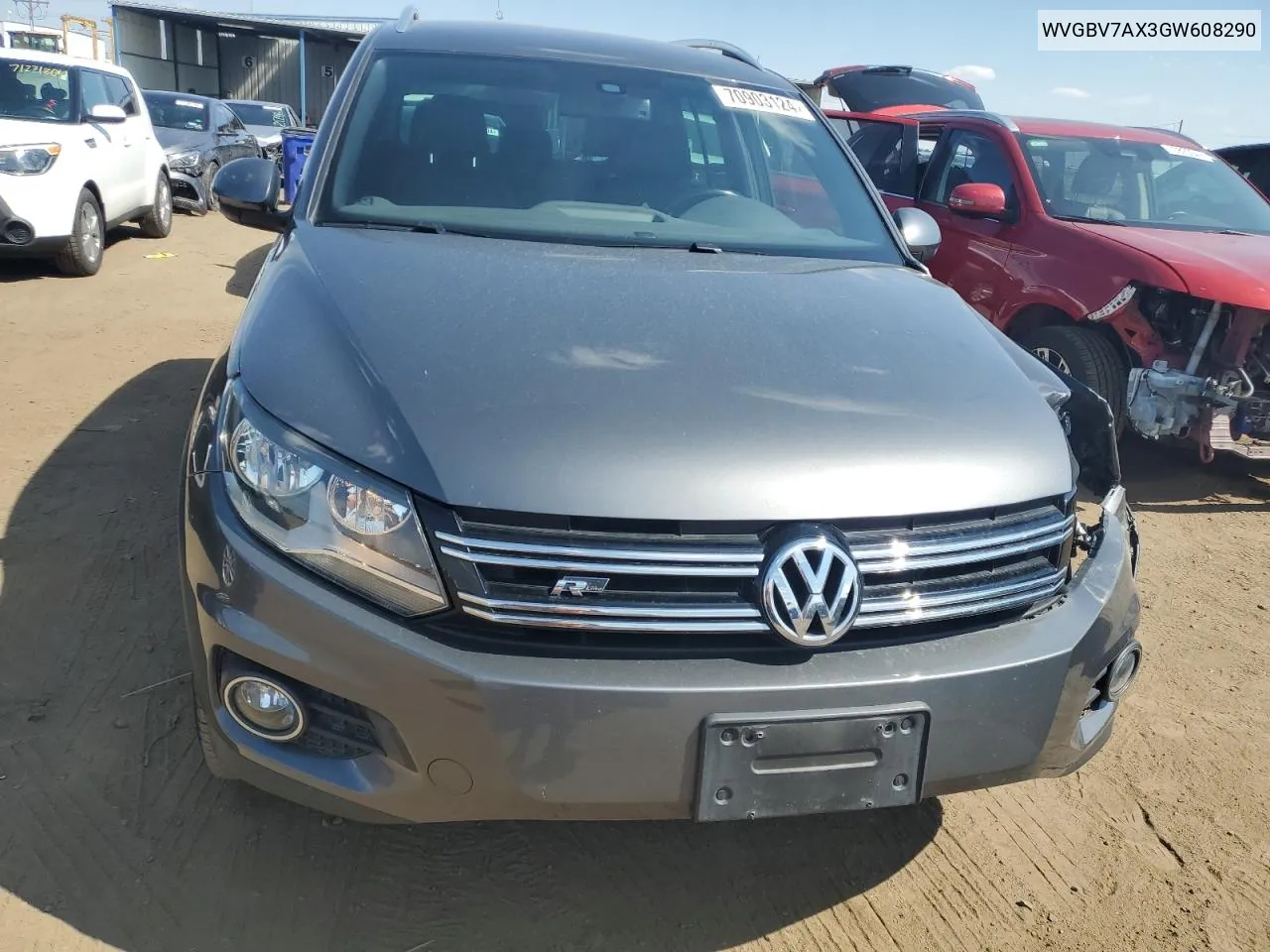 WVGBV7AX3GW608290 2016 Volkswagen Tiguan S