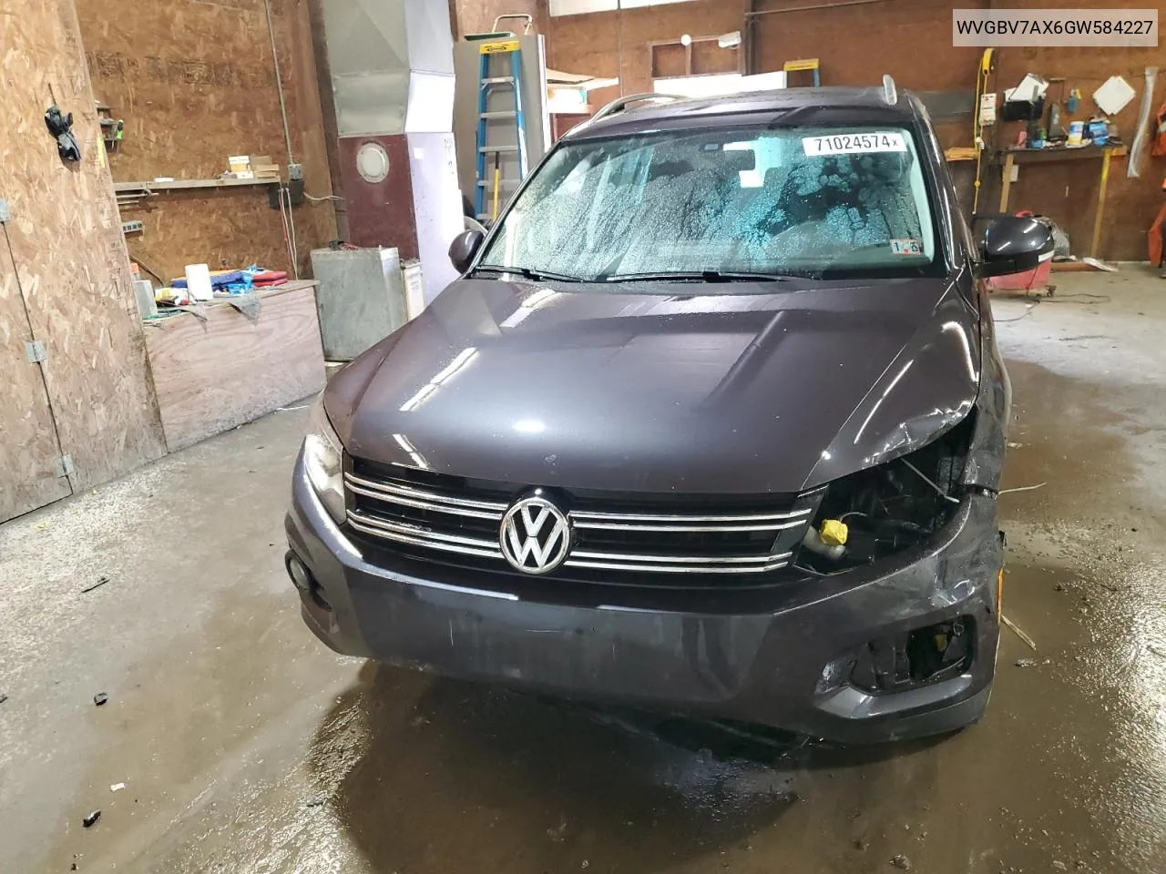 WVGBV7AX6GW584227 2016 Volkswagen Tiguan S