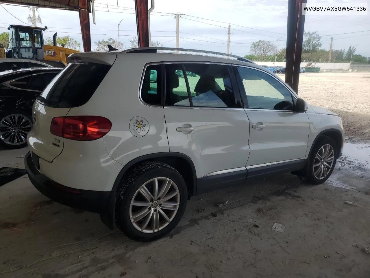 WVGBV7AX5GW541336 2016 Volkswagen Tiguan S