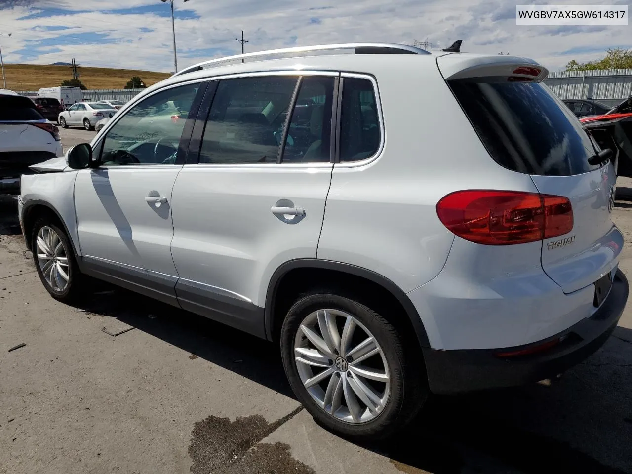 2016 Volkswagen Tiguan S VIN: WVGBV7AX5GW614317 Lot: 72410564