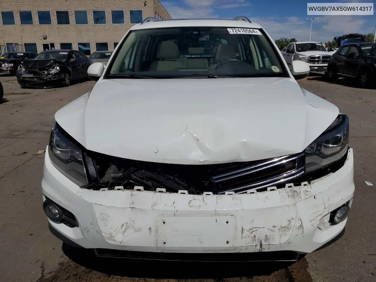 WVGBV7AX5GW614317 2016 Volkswagen Tiguan S