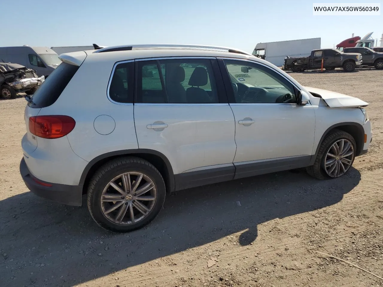 WVGAV7AX5GW560349 2016 Volkswagen Tiguan S