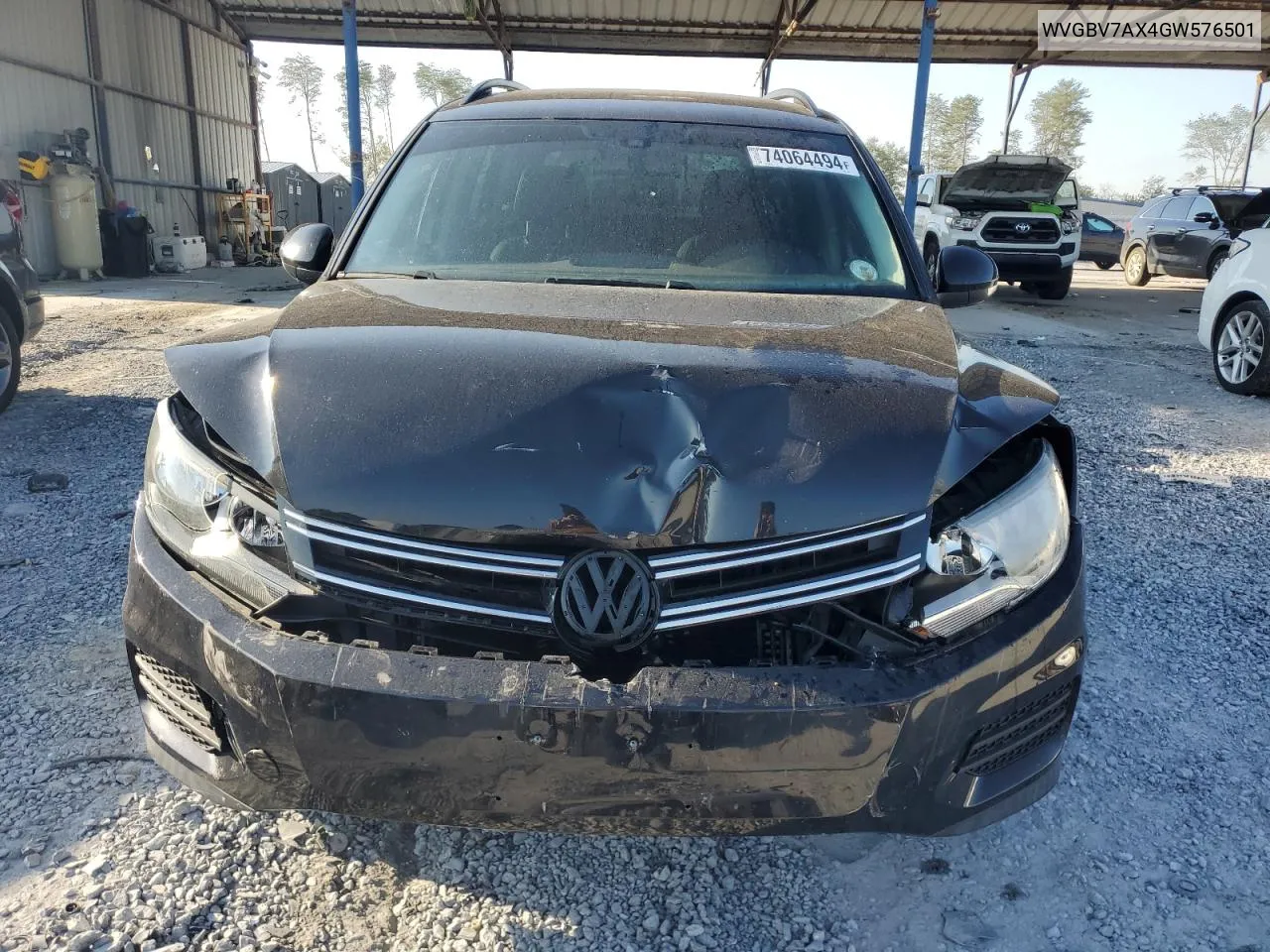 2016 Volkswagen Tiguan S VIN: WVGBV7AX4GW576501 Lot: 74064494