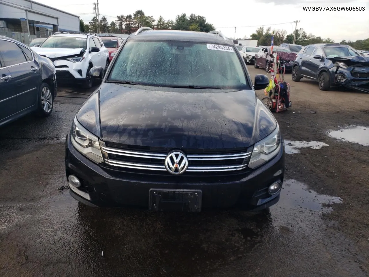 2016 Volkswagen Tiguan S VIN: WVGBV7AX6GW606503 Lot: 74295334