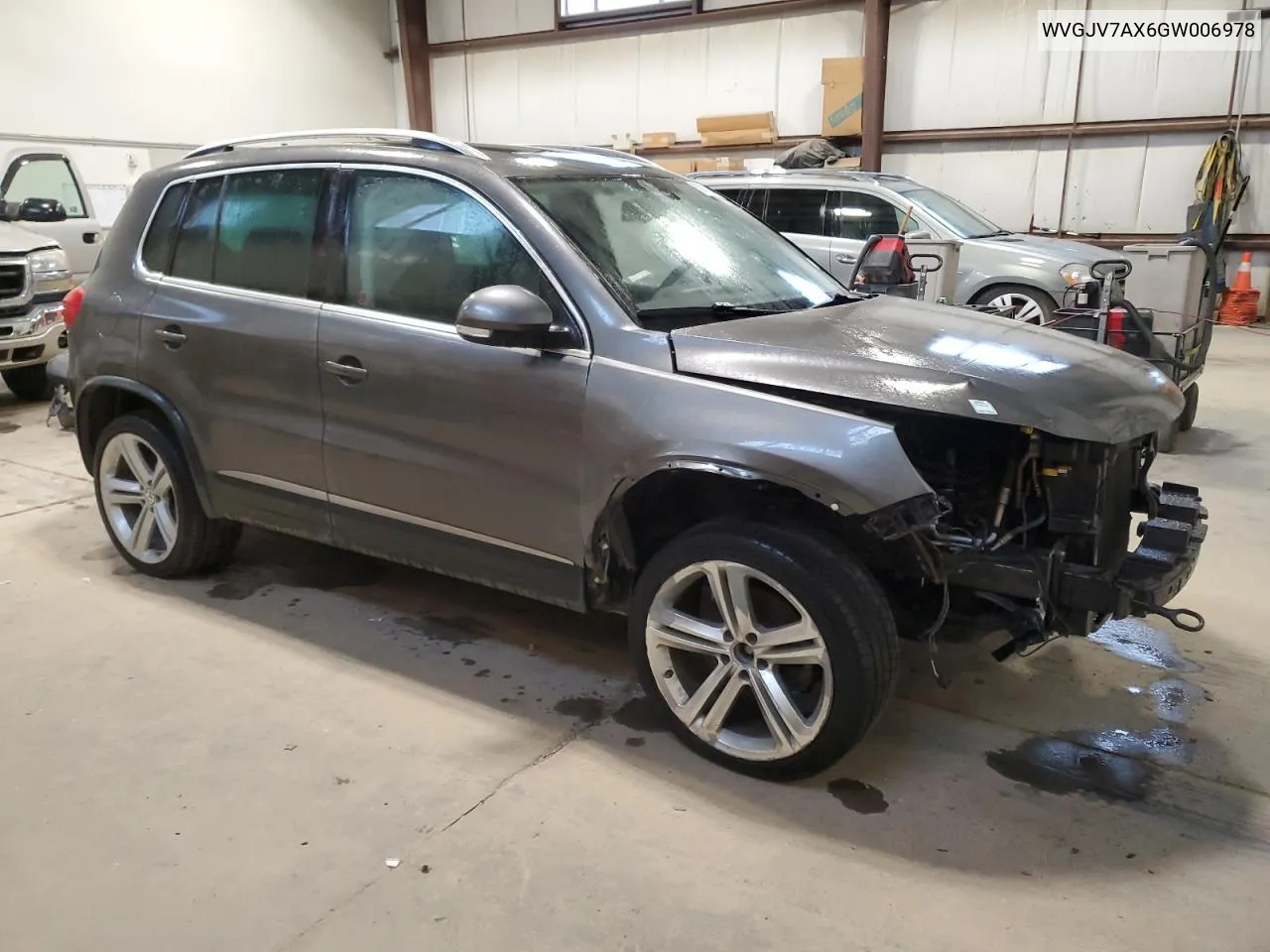 2016 Volkswagen Tiguan Comfortline VIN: WVGJV7AX6GW006978 Lot: 80885744