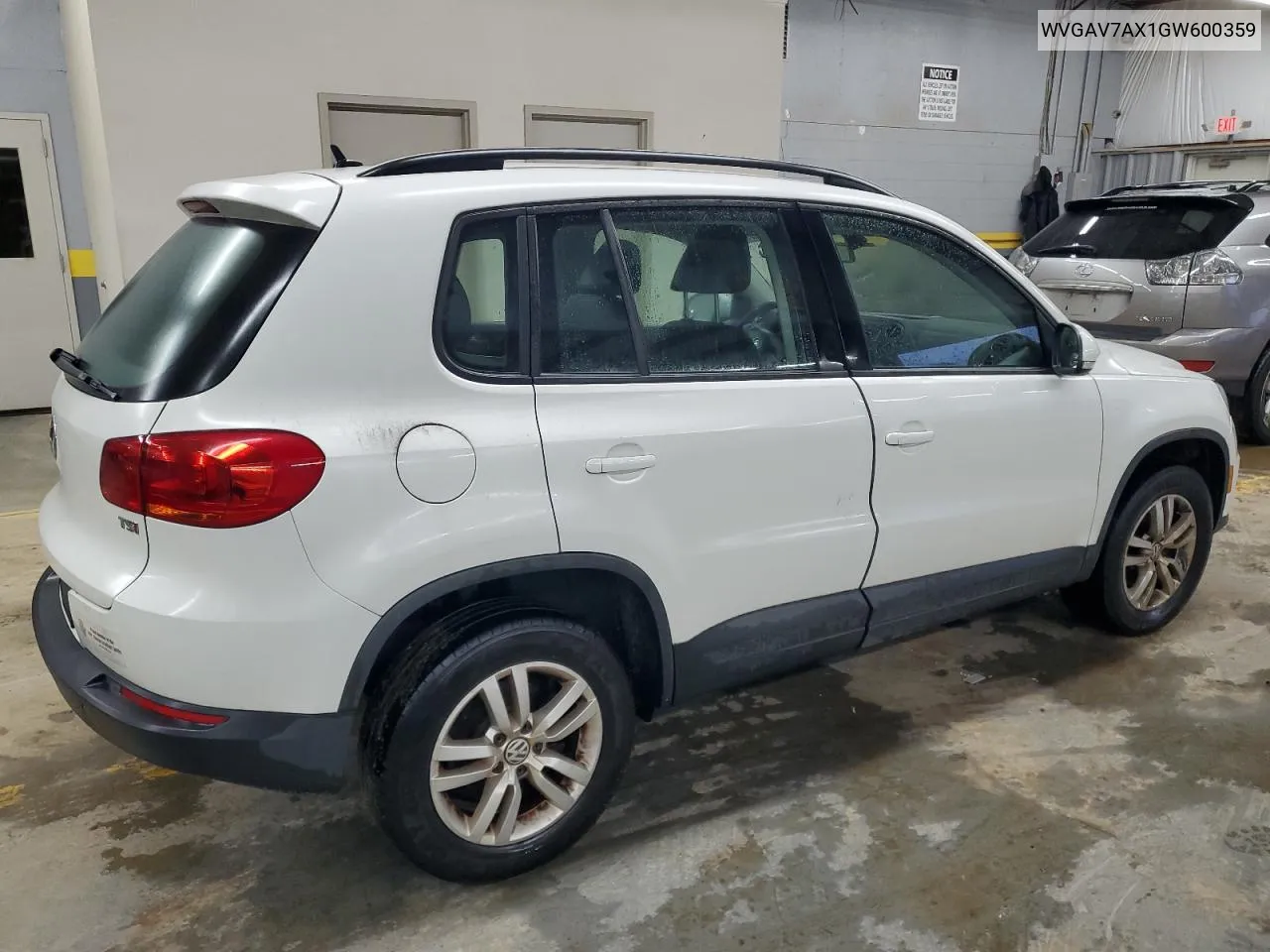 2016 Volkswagen Tiguan S VIN: WVGAV7AX1GW600359 Lot: 81041514