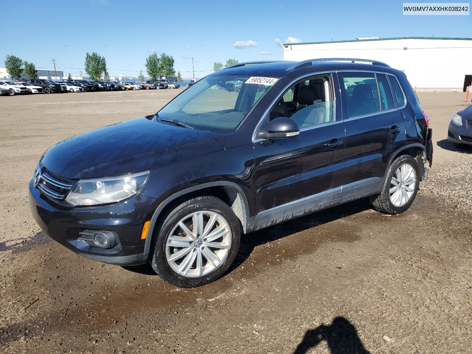 2017 Volkswagen Tiguan Comfortline VIN: WVGMV7AXXHK038242 Lot: 59052144