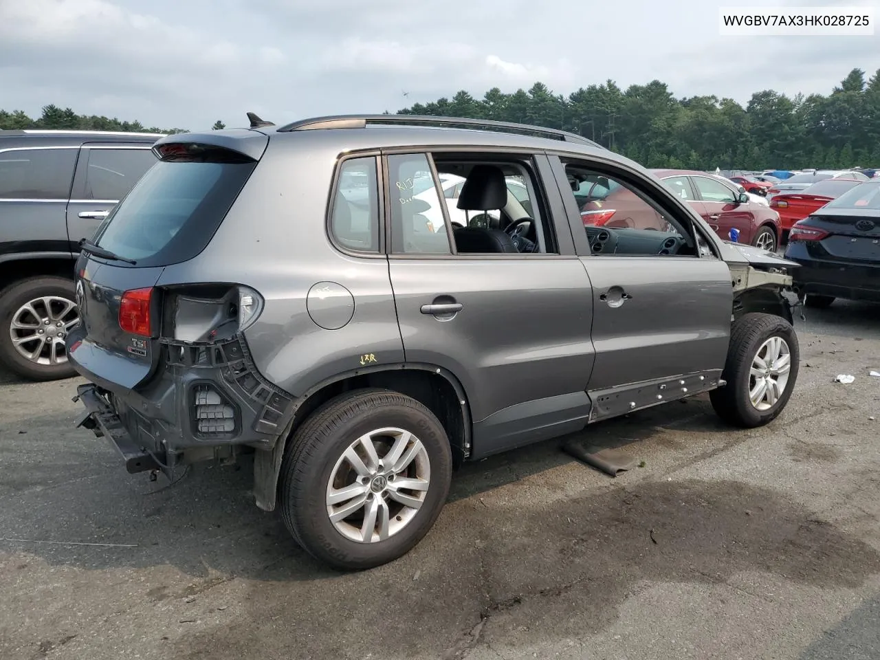 WVGBV7AX3HK028725 2017 Volkswagen Tiguan S